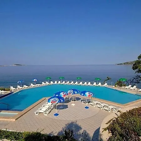 Resort Plat Mlini