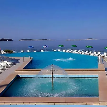 Resort Plat